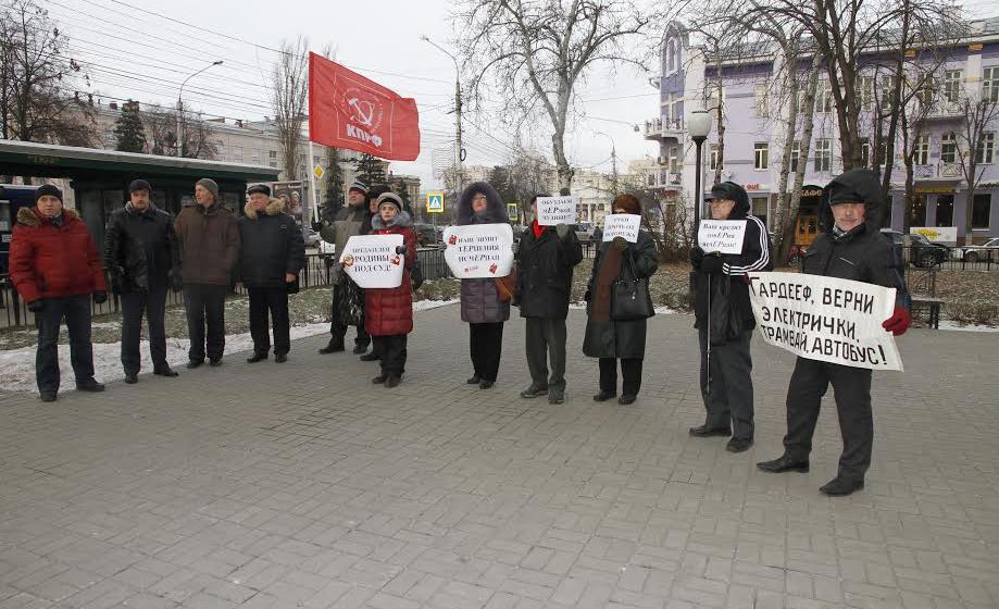 В Воронеже по инициативе "Единой России" отменены выборы мэра