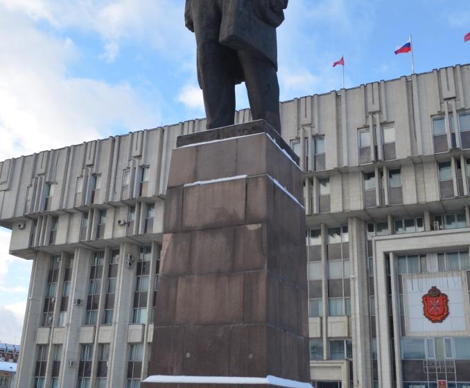 Несмотря на запреты и препоны местных властей, тульские коммунисты почтили память В.И. Ленина