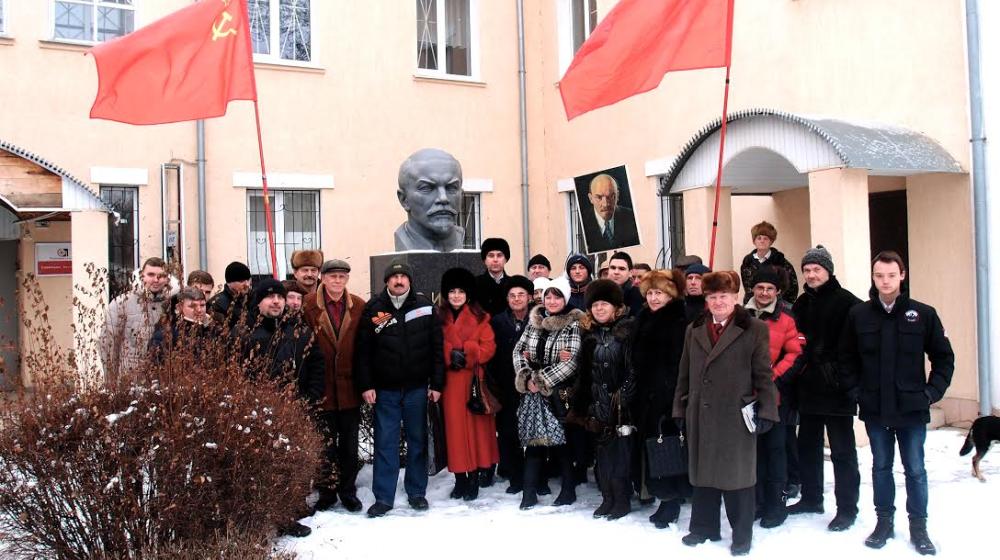 В ЛНР почтили память В.И. Ленина