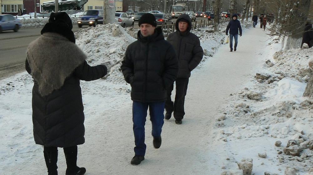 Курганские коммунисты провели пикет в честь 94-й годовщины образования СССР 
