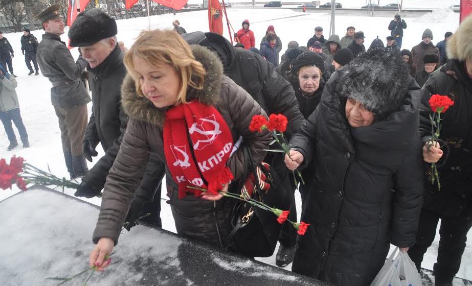В Санкт-Петербурге состоялся митинг по случаю 99-й годовщины создания Советской армии
