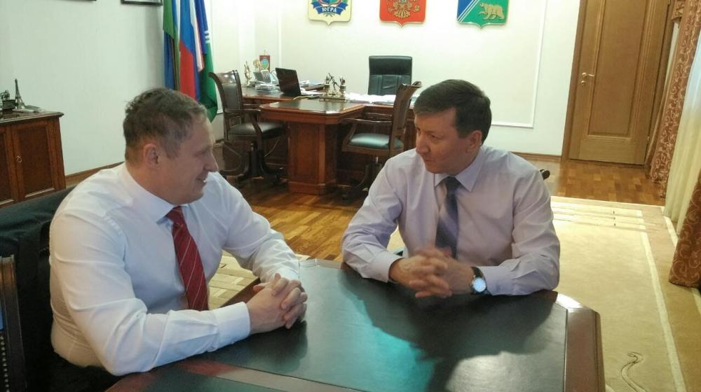 Руководитель фракции КПРФ в Думе Югры Алексей Савинцев встретился с главой города Югорска