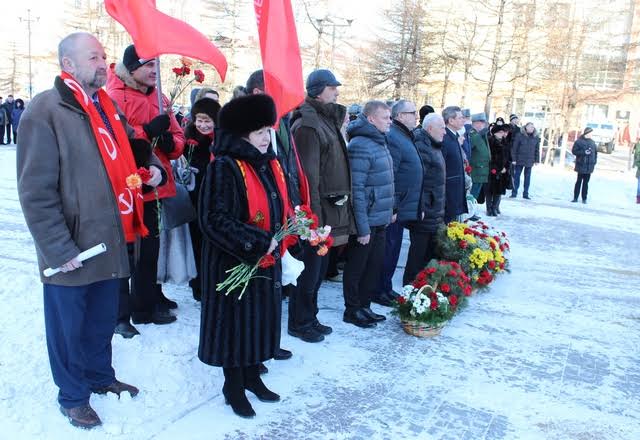 День Красной Армии и Военно-Морского флота в Магадане