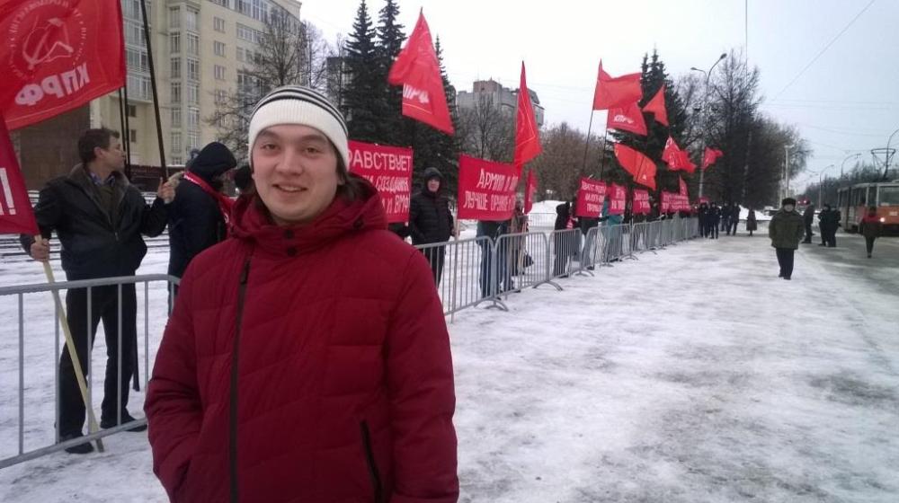 В Перми прошел митинг КПРФ в честь 99-й годовщины рождения Советской Армии и Военно-Морского флота