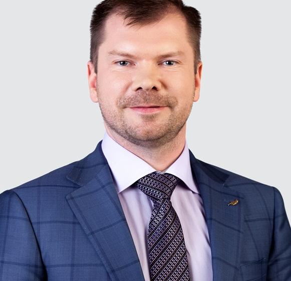Республика Татарстан. Лидер депутатов-коммунистов в Казанской городской Думе Алексей Серов отчитался перед избирателями