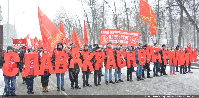 Несокрушимая и легендарная!