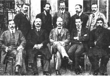Проект KPRF.RU "Хроника революции". 22 марта 1917 года: В крупных городах России созданы Советы, заключено соглашение относительно судьбы Николая Романова, САСШ признают Временное правительство