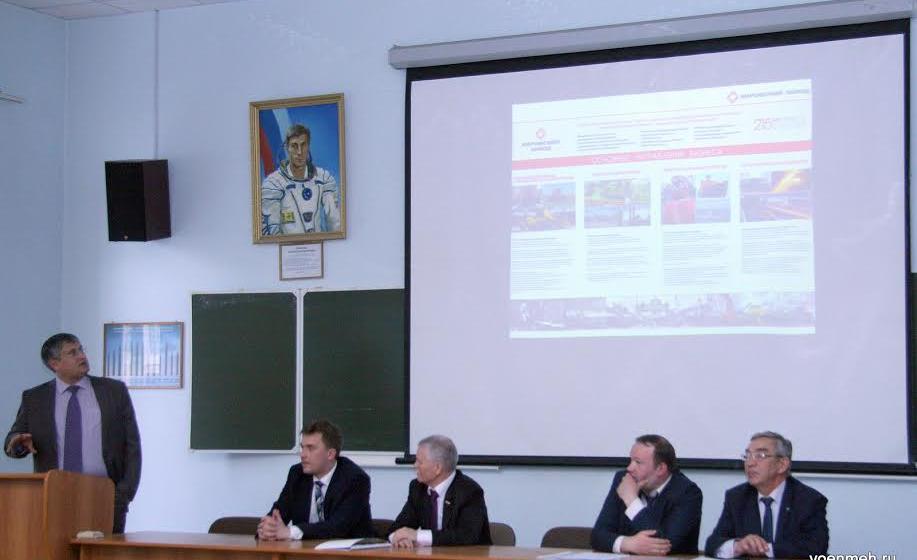 ​С.М. Пантелеев встретился со студентами и преподавателями Балтийского государственного технического университета "Военмех" им. Д.Ф. Устинова