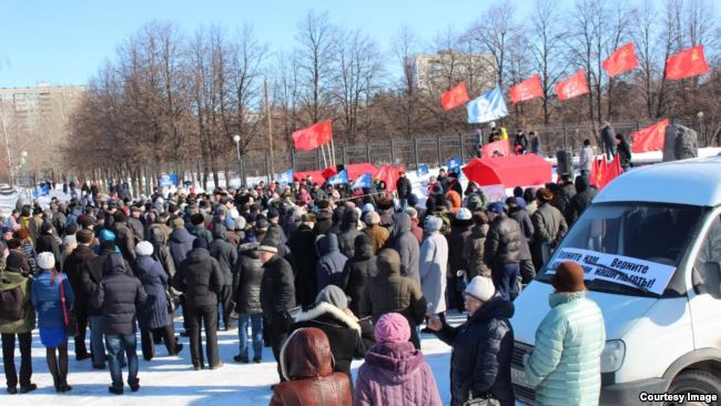 Самарская область. Тольяттинцы голосовали в защиту АВТОВАЗа и за отставку губернатора Меркушкина 