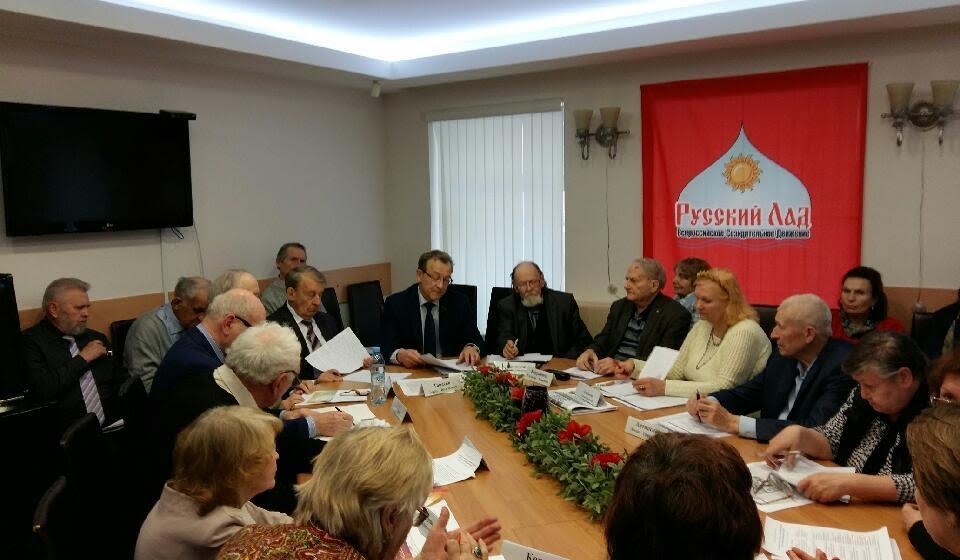Владимир Поздняков заявил о необходимости закона о русском народе