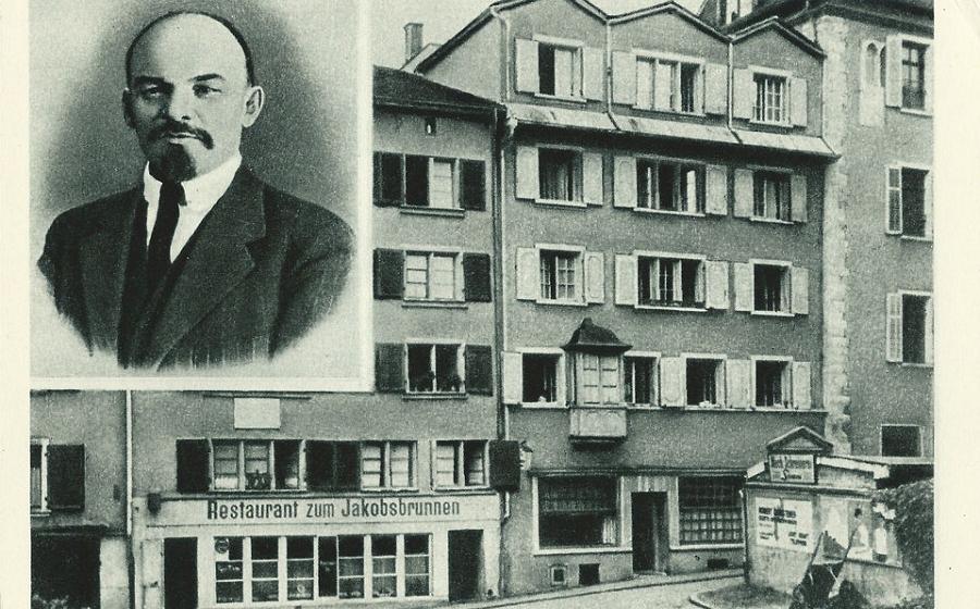 Проект KPRF.RU "Хроника революции". 26 марта 1917 года: Заявлено о необходимости созыва Всероссийского Совета крестьянских депутатов, отменены военно-полевые суды, Ленин говорит о необходимости различать два этапа революции