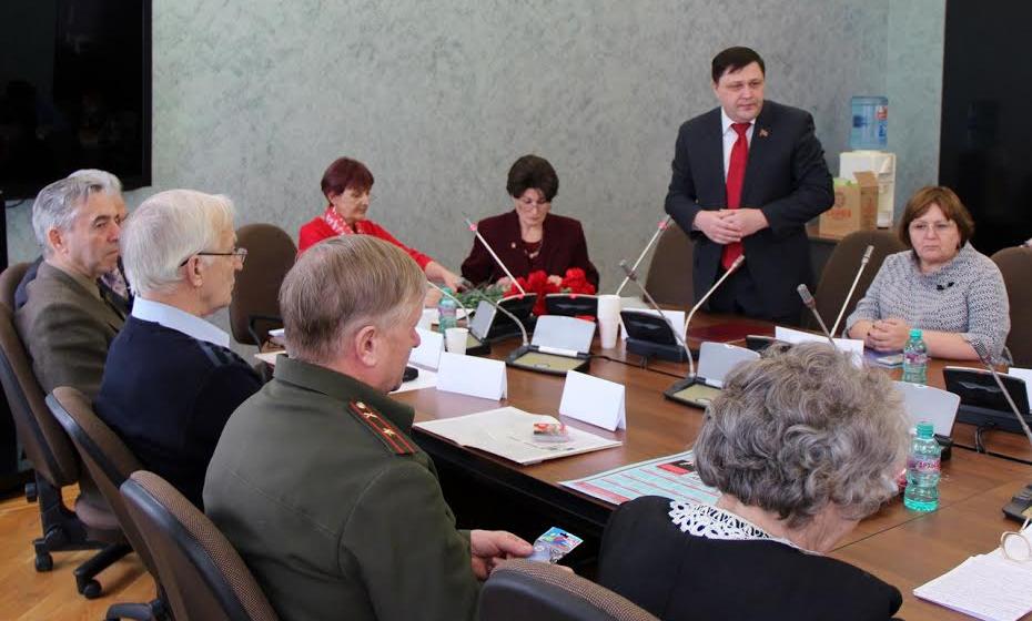 В Челябинске прошла конференция регионального отделения ВЖС «Надежда России», посвящённая 100-летию Великого Октября