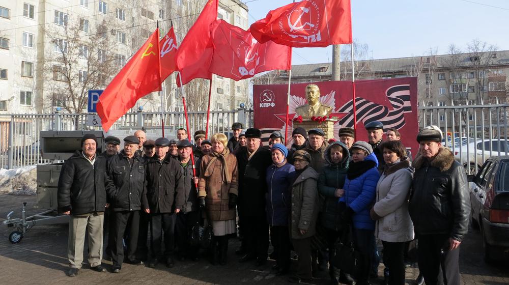 Тамбовские коммунисты почтили светлую память И.В. Сталина
