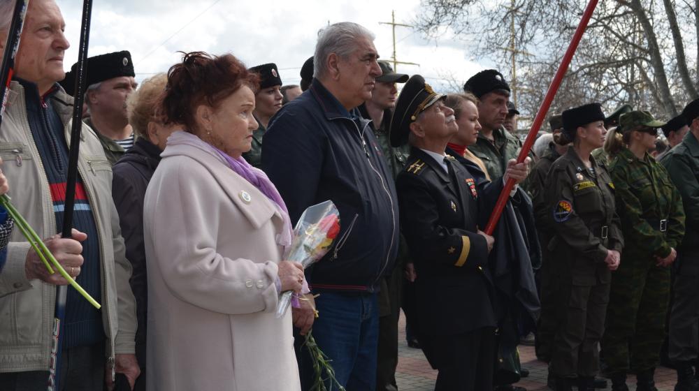 Севастопольские коммунисты и комсомольцы приняли участие в митинге памяти жертв теракта в Санкт-Петербурге