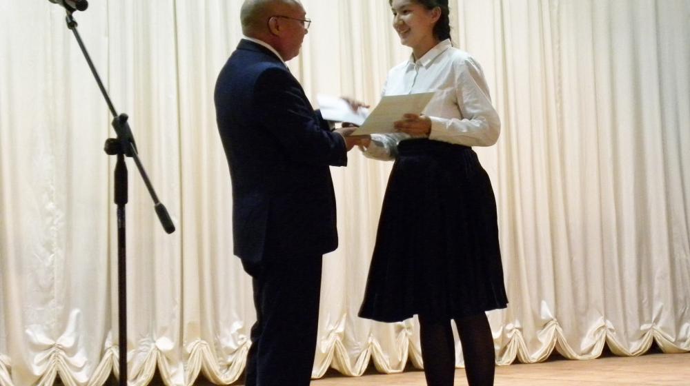 Республика Калмыкия. При поддержке КПРФ проведен конкурс юных музыкантов
