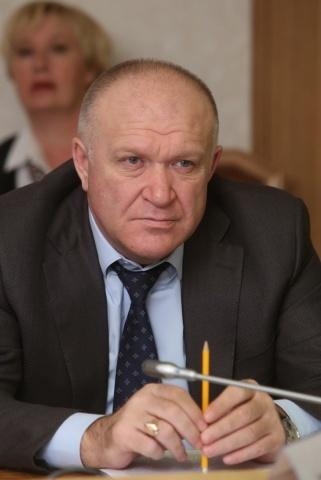 Анатолий Бифов провел прием граждан по личным вопросам