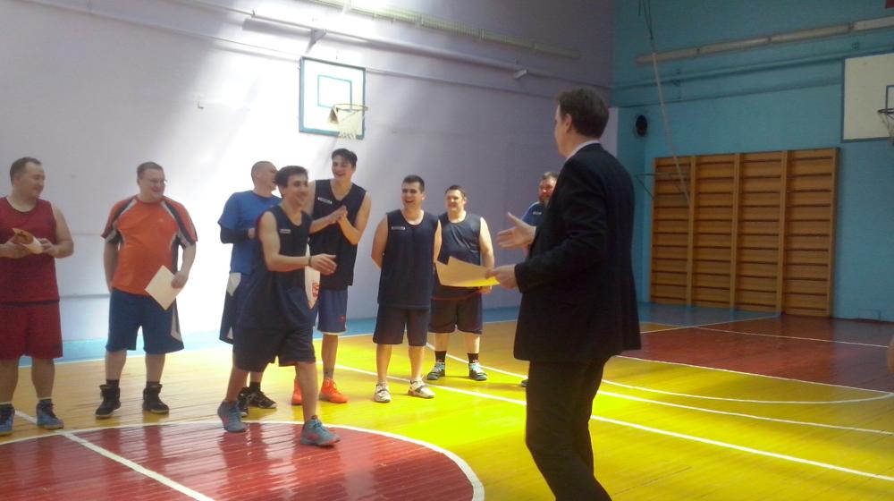 В Орле состоялся баскетбольный турнир «Кубок Победы»