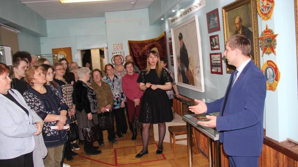 Республика Коми. В Ухте открылась народная выставка «Наш Ленин»
