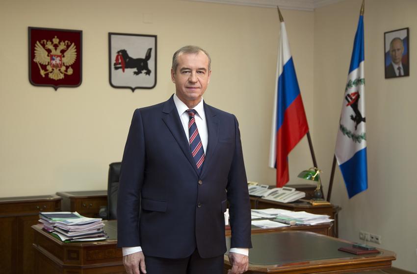 Губернатор-коммунист Сергей Левченко поздравил жителей Иркутской области с Первомаем