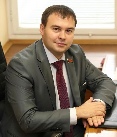 Юрий Афонин дал интервью «Аргументам Недели»: Бороться с коррупцией в рамках капитализма – носить воду решетом