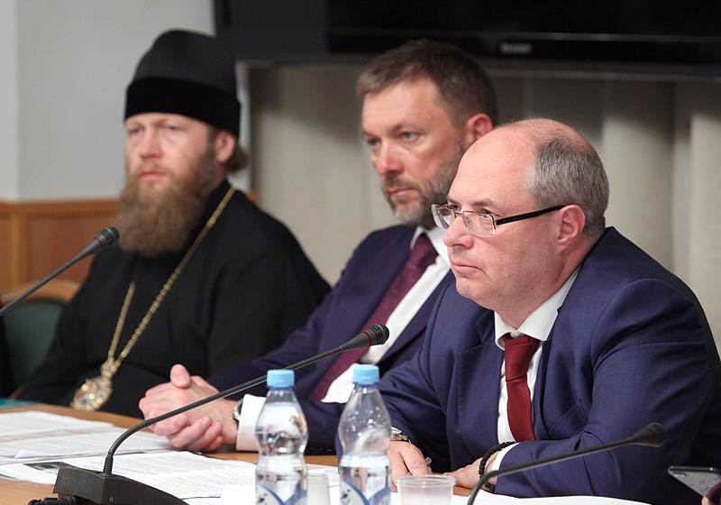 Сергей Гаврилов: «Межфракционная депутатская группа Госдумы по защите христианских ценностей объединяет парламентариев, решает задачи во благо России»
