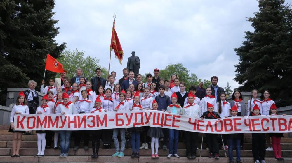 Омская область. С праздником, пионерия!