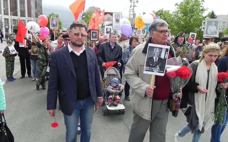 Белгородские коммунисты и союзники партии приняли участие в шествии «Бессмертного полка»
