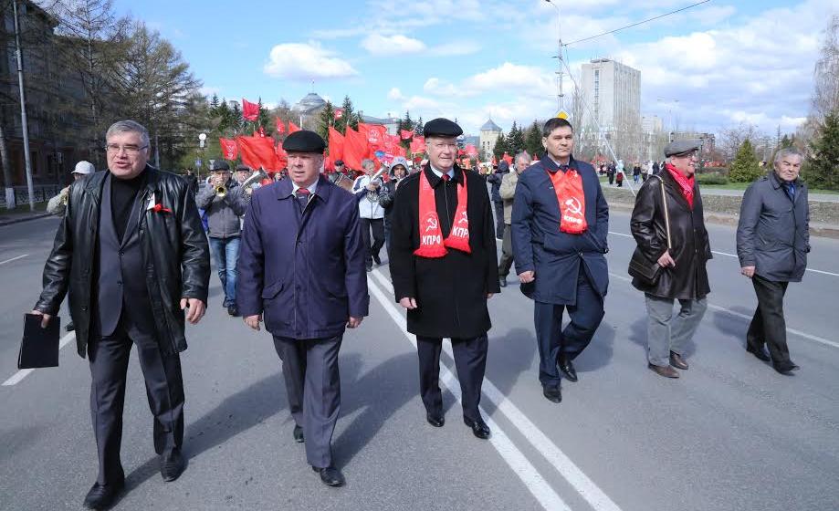 В Омске прошли праздничная демонстрация и митинг, посвященные Международному дню солидарности трудящихся