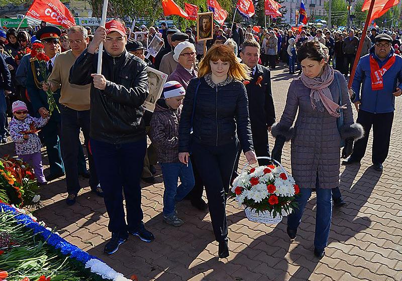 Барнаульские коммунисты приняли участие в мероприятиях, посвященных Дню Победы