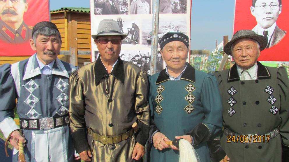 Якутия. Ысыах коммунистов, посвященный 100-летию Великой Октябрьской социалистической революции