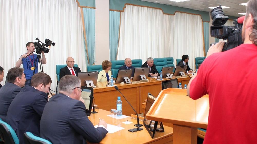 Выделять материнский капитал за первенца собираются сахалинские власти
