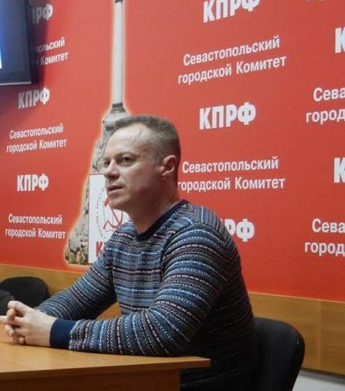 Севастопольская оппозиция поддержит коммуниста