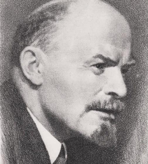 Проект KPRF.RU "Хроника революции". 21 июня 1917 года: Всероссийский съезд Советов принял резолюцию эсеров и меньшевиков, одобрявшую создание коалиционного Временного правительства
