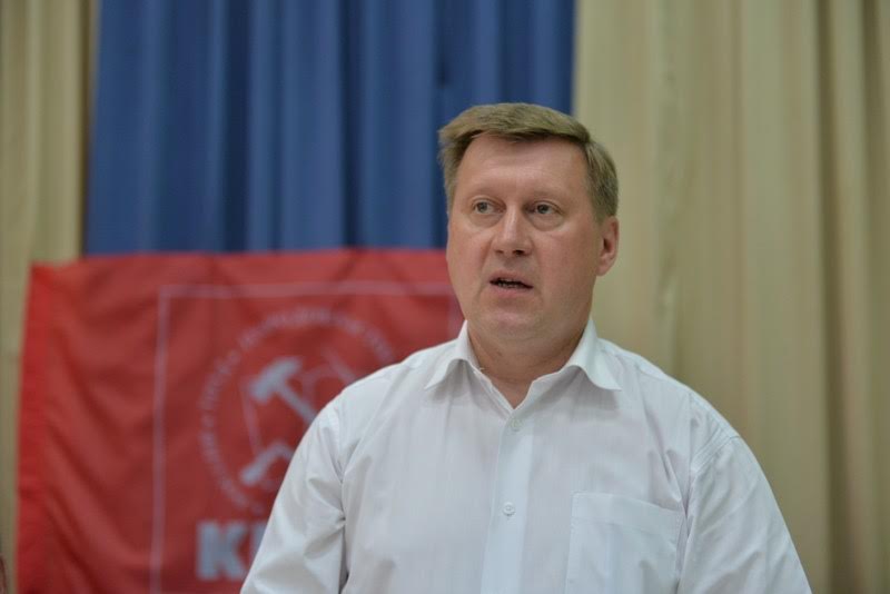 Анатолий Локоть: Надо использовать потенциал молодежи