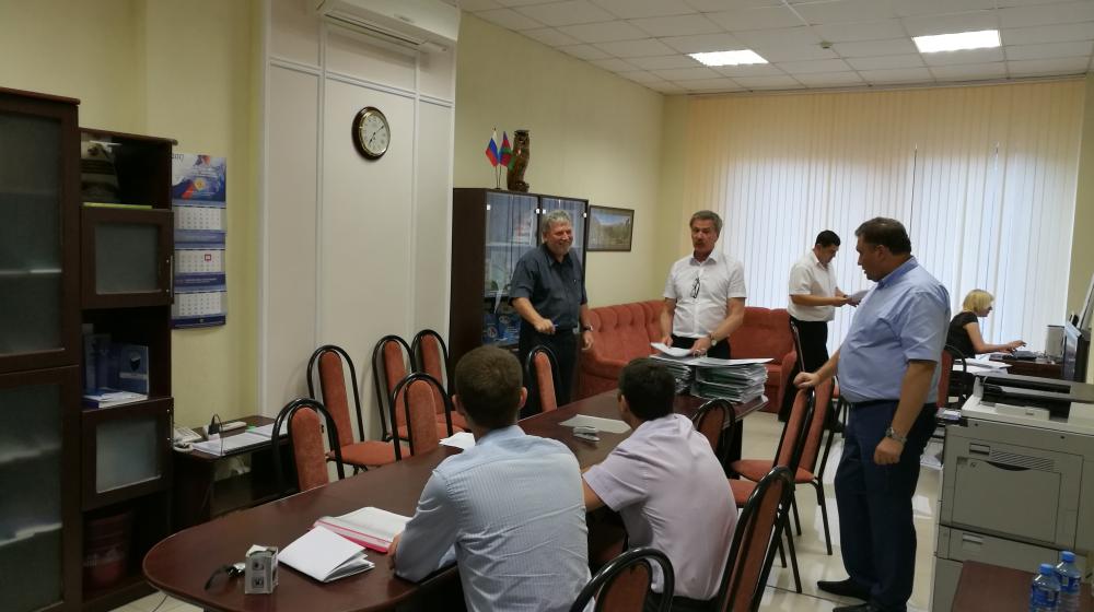 Коммунисты Краснодарского края представили в Крайизбирком документы на выдвижение краевого списка по выборам депутатов Законодательного собрания края