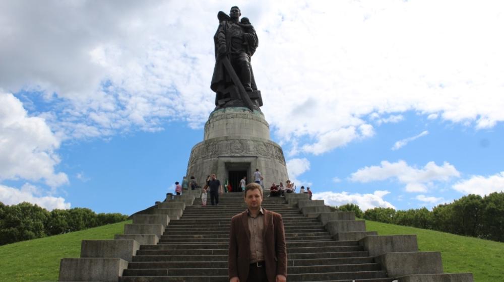 Лидер пензенских коммунистов Георгий Камнев прибыл с рабочим визитом в Берлин