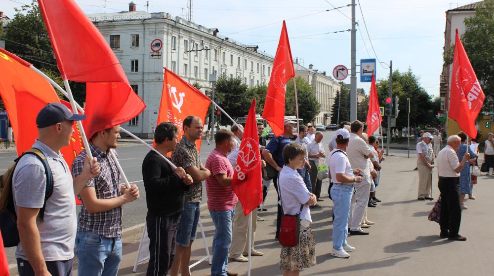 Во Владимире состоялся митинг в защиту «Детей войны»