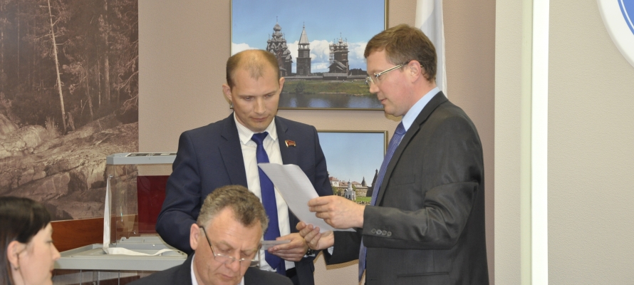 Кандидата КПРФ Евгения Ульянова зарегистрировали на выборах главы Карелии