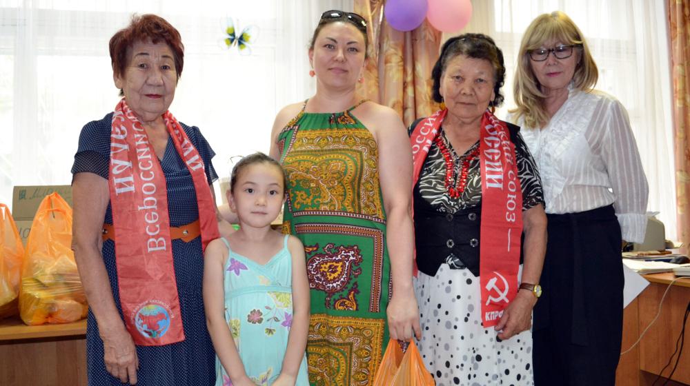 Республика Калмыкия. КПРФ - детям!