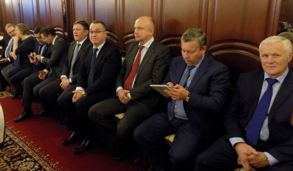 "Комсомольская правда": депутаты Закссобрания "допросили" коррупционную команду Игоря Васильева