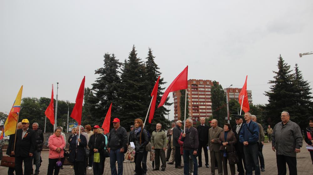 В Калининграде состоялся митинг за доступный общественный транспорт