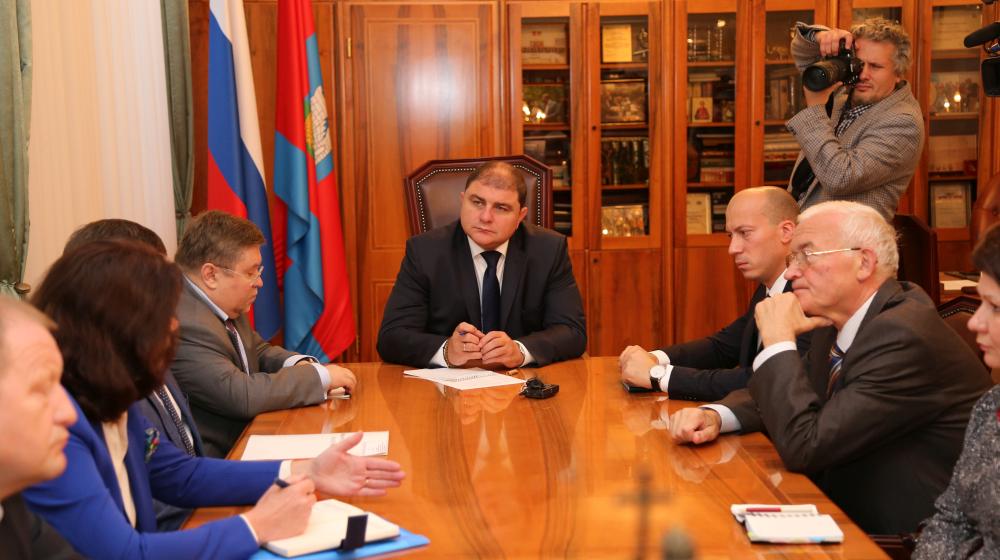 Губернатор-коммунист Вадим Потомский встретился с ректорами вузов Орловской области