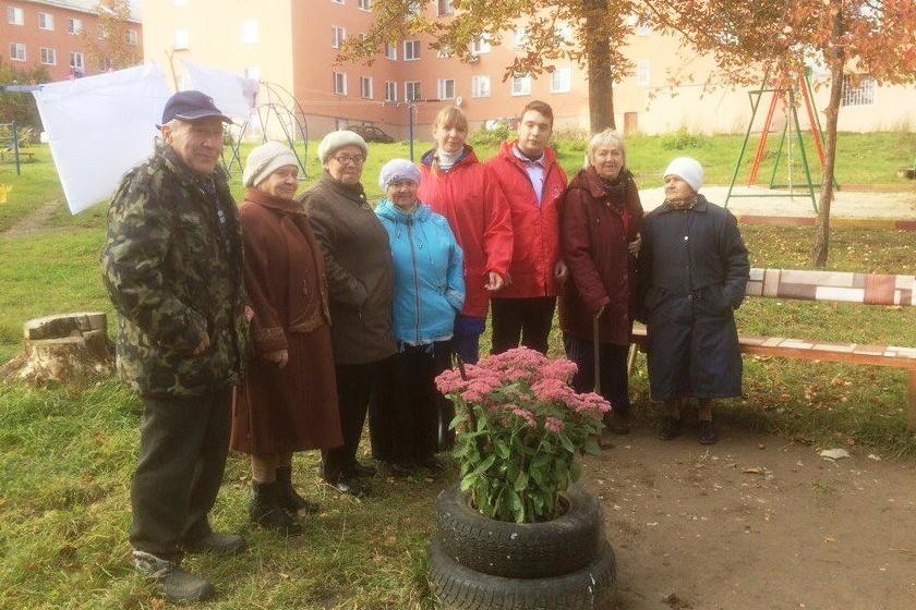 Город-герой Тула. 100 деревьев в честь столетия Великого Октября!
