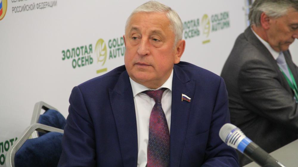 Николай Харитонов: При возделывании конопли и льна в российских регионах должен активно использоваться передовой опыт советского периода