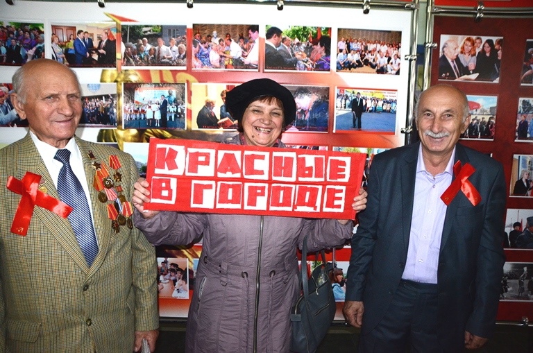 На Ставрополье коммунисты организовали праздник в честь 100-летия Октября