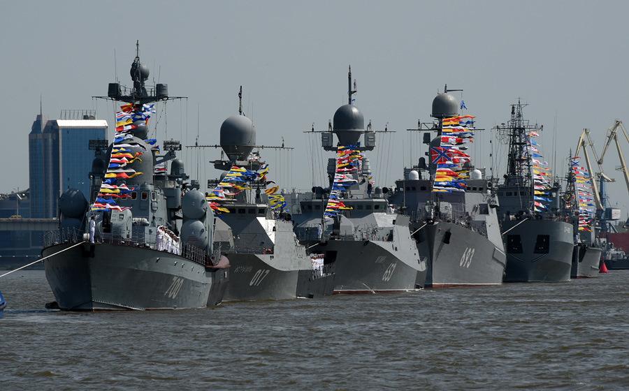 Г.А. Зюганов поздравил с праздником моряков Каспийской флотилии