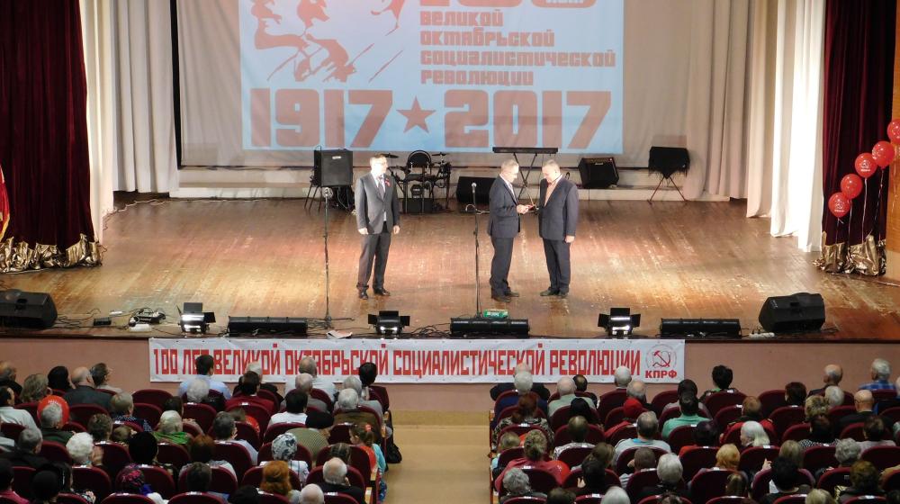 В Оренбурге состоялись награждение ветеранов и праздничный концерт
