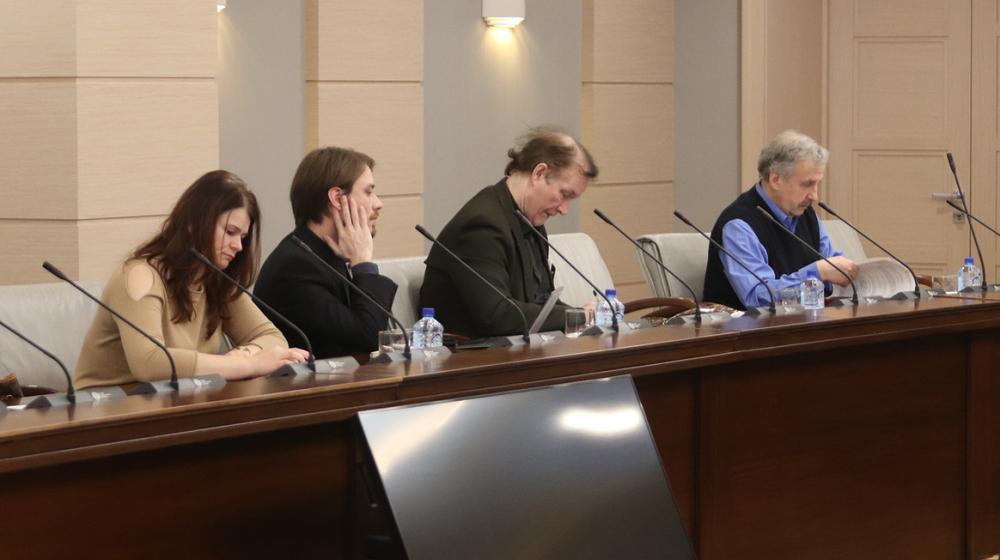 Фракция КПРФ в Мосгордуме обсудила правовые вопросы по ведению ремонтных работ в жилых домах