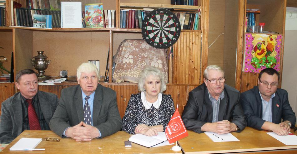 Ивановская область. Инициативу фракции КПРФ в Кинешемской городской Думе против «мусорной реформы» поддержали все депутаты