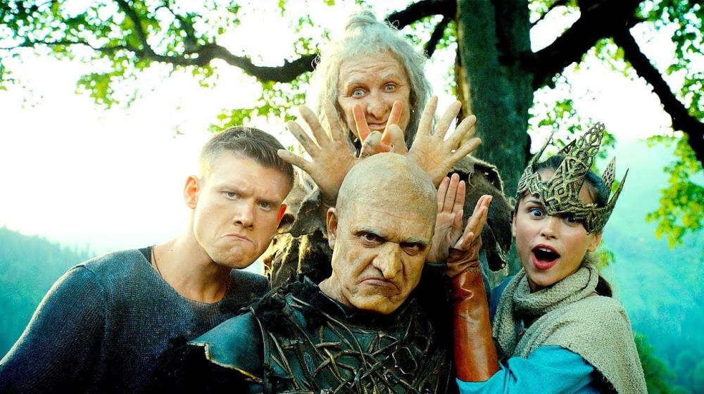 "Фальшивые сказки недоброй закваски". Рецензия в "Правде" на кинофильм "Последний богатырь"